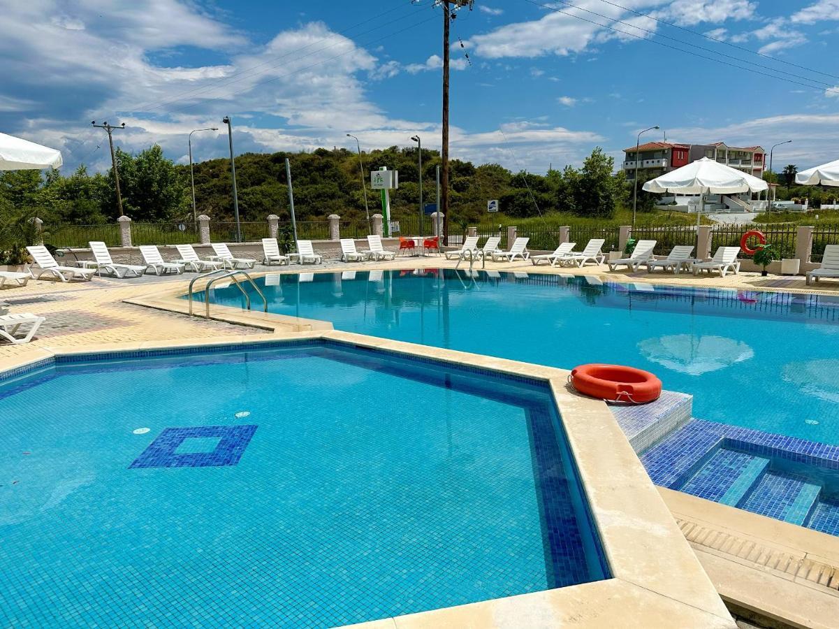 Hotel Palmera Sarti Eksteriør bilde